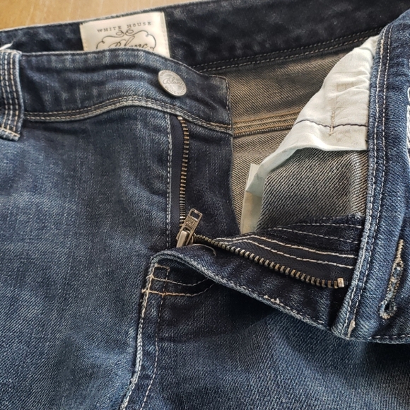 WHITE HOUSE BLACK MARKET  JEANS - Picture 7 of 9